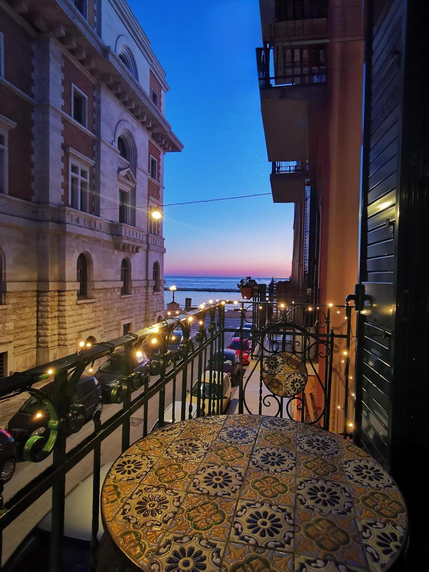 Cattaro 65 - Flexible Check-In Apartments บารี ภายนอก รูปภาพ