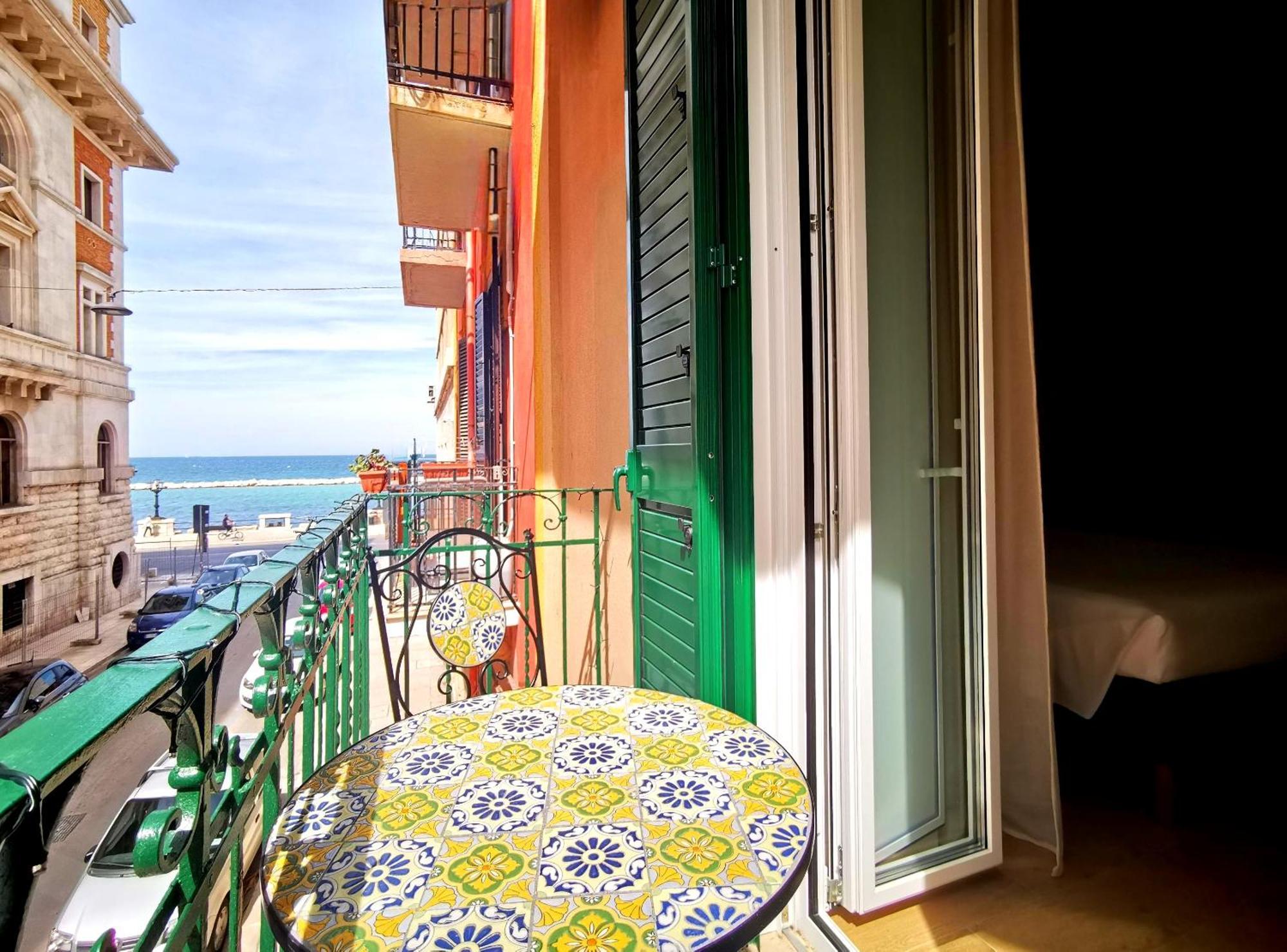 Cattaro 65 - Flexible Check-In Apartments บารี ภายนอก รูปภาพ